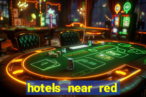 hotels near red hawk casino